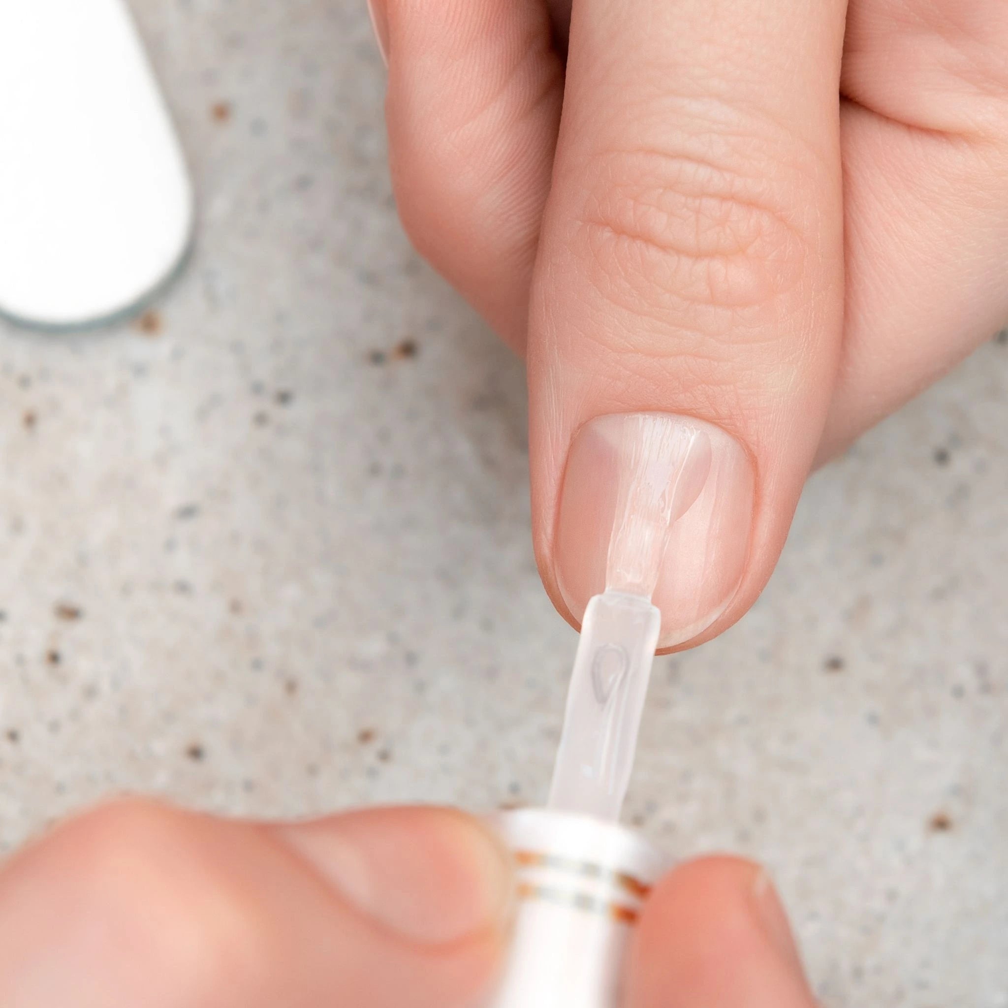 Vernis à ongles soin 2 en 1 base et top coat