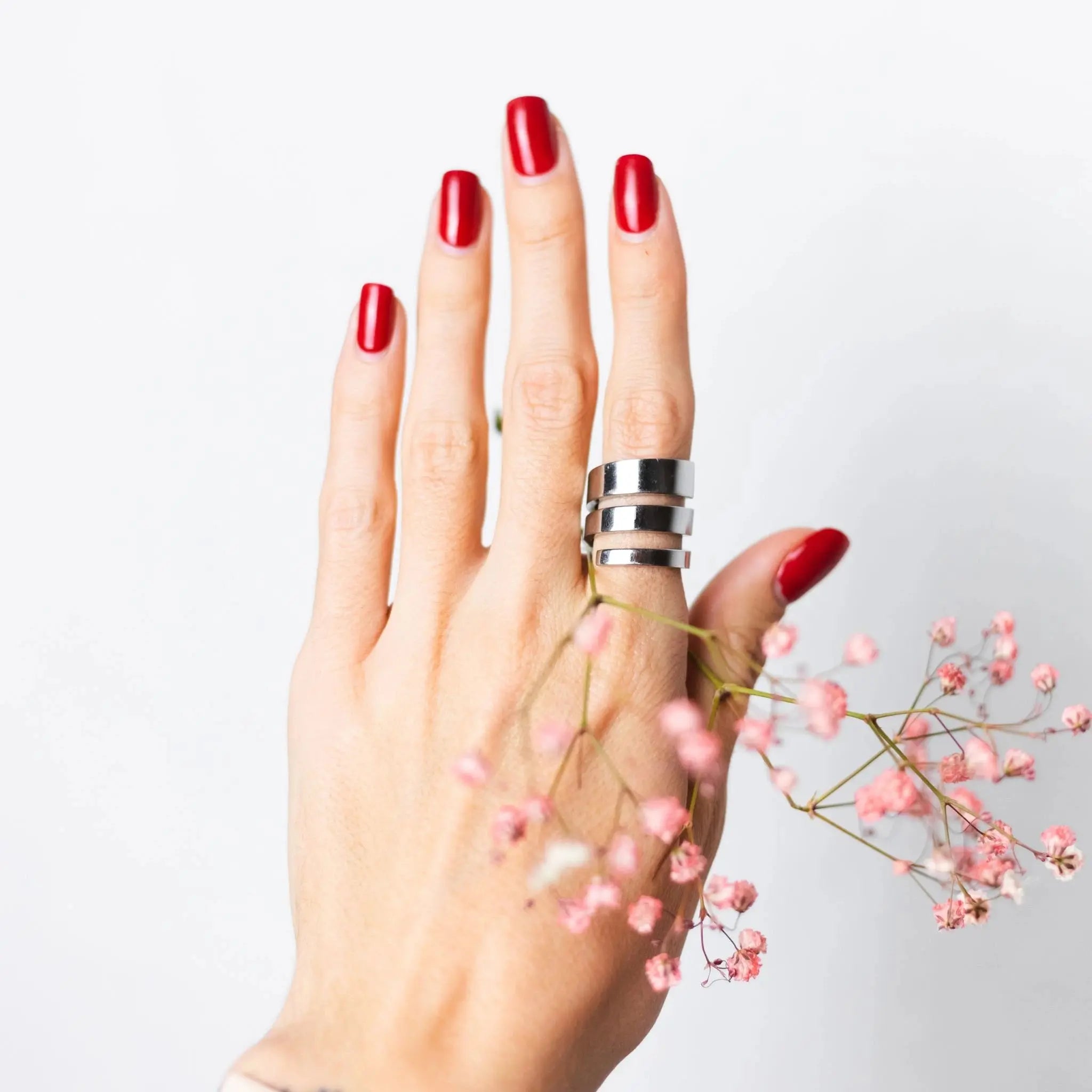 Vernis à ongles vegan Rouge grenat Avril