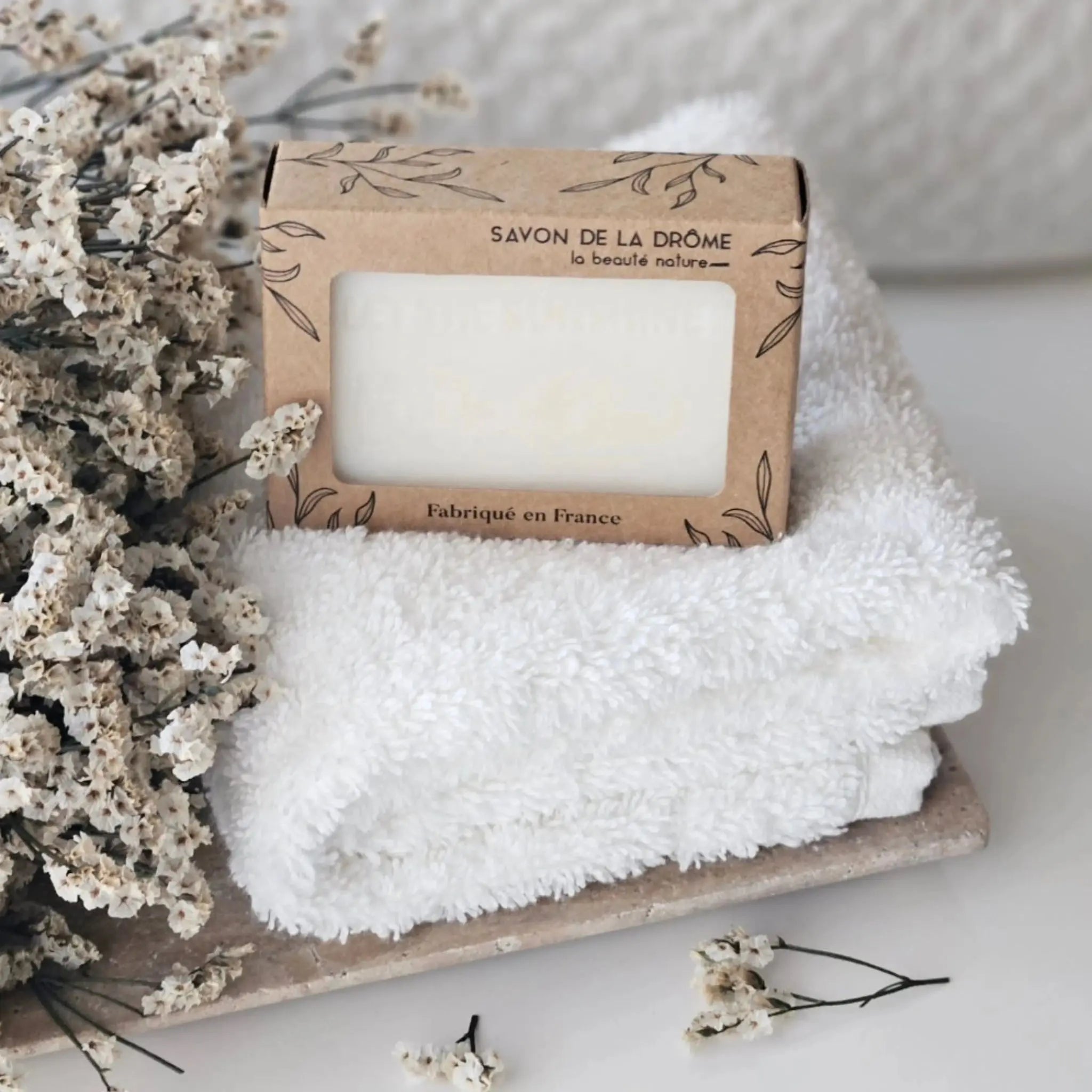 Savon réparateur au lait d&