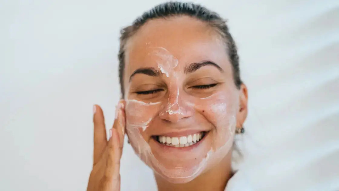 Pourquoi choisir une crème Visage Hydratante Bio Sans Allergènes ? - Les Pépites de Valou