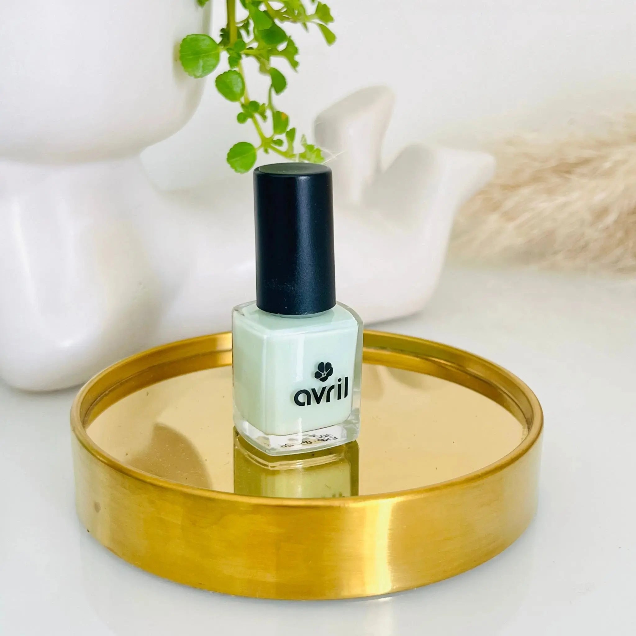 Vernis à ongles vegan Vert Pastel Avril